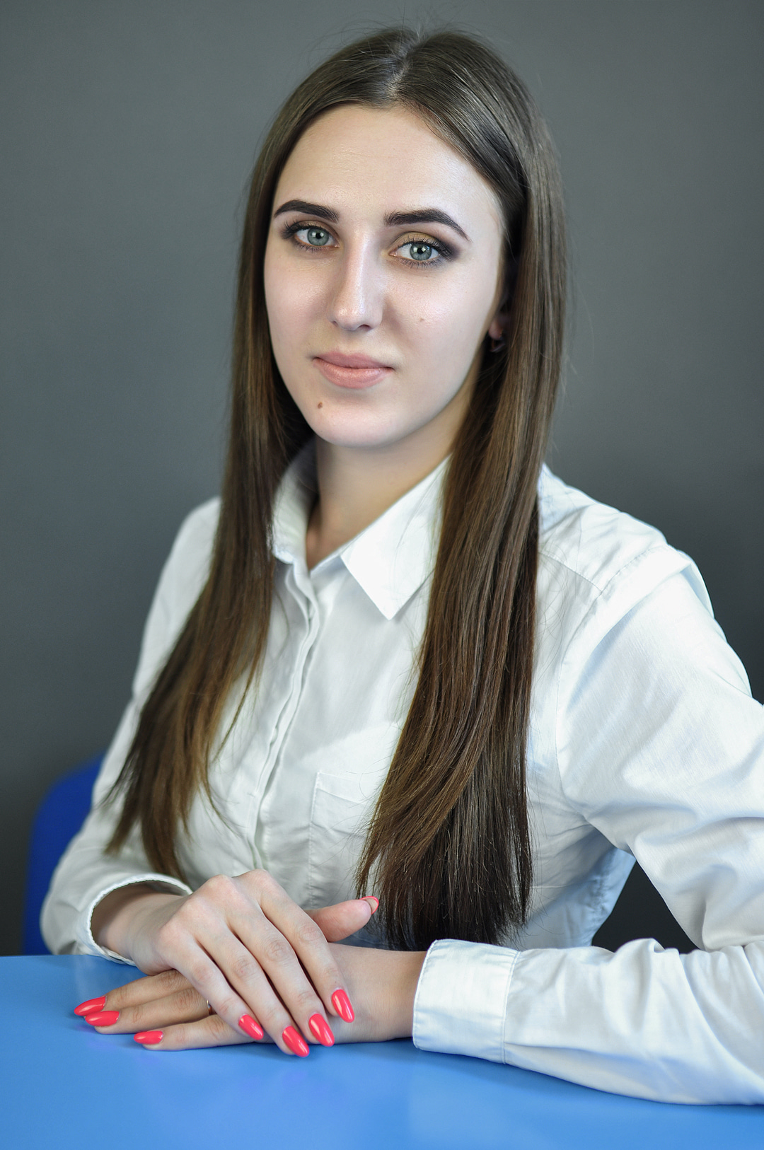 Рощупкина Алена — Главный менеджер